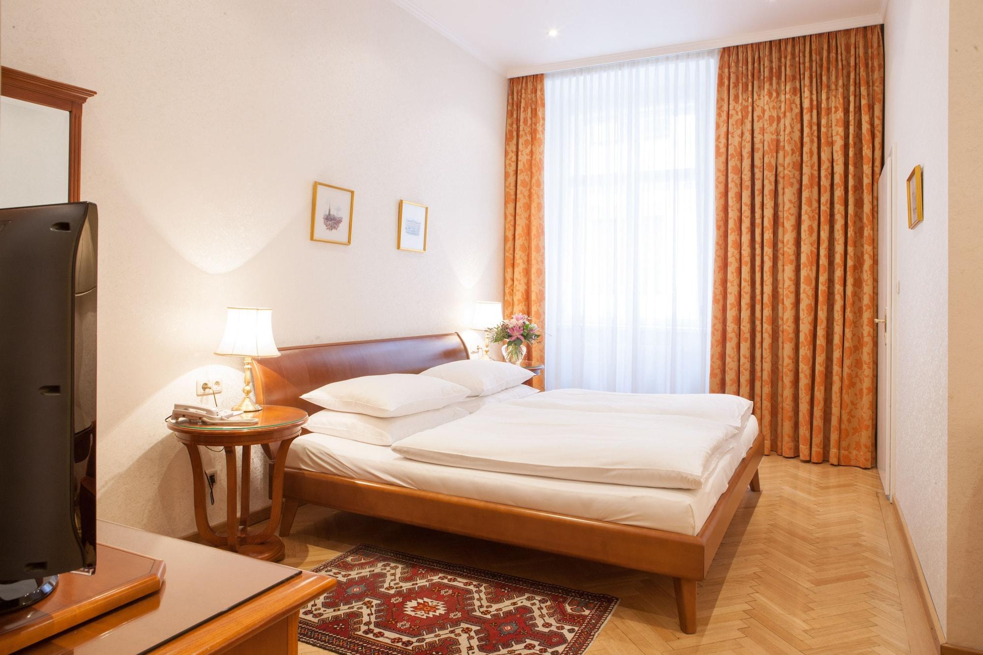 Kaiserin Elisabeth 4* Viena